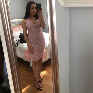 Perfect pink dress 💕 Windsor